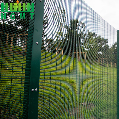 Pvc Coated 1200mm High Security Steel Fence Anti Climb 358 Top With Razor