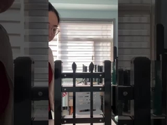 ホットセール 新しいデザイン 黒で覆われたガルバン化鋼管型8フィート 庭のための鋼鉄のフェンス