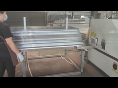 フェンス四角柱に穴を掘る方法