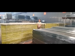 大量の粉末で緑色に塗り